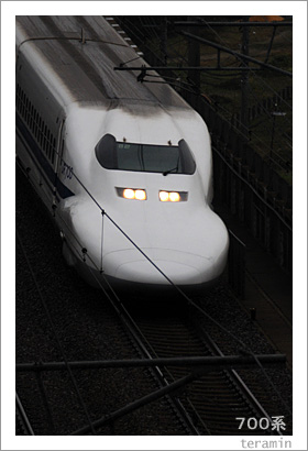 新幹線 700系