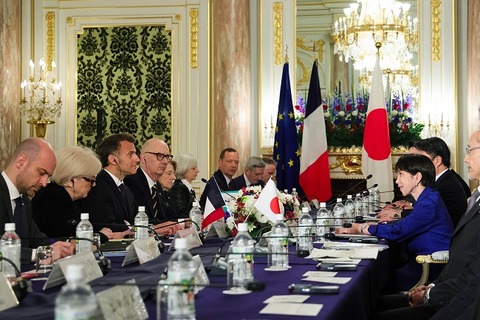 日仏首脳会談ヒキ650
