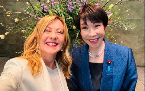 高メロ自撮り650