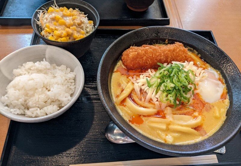 チーズが絡まるカレーうどん＠カレーうどん せんきち 津田沼店