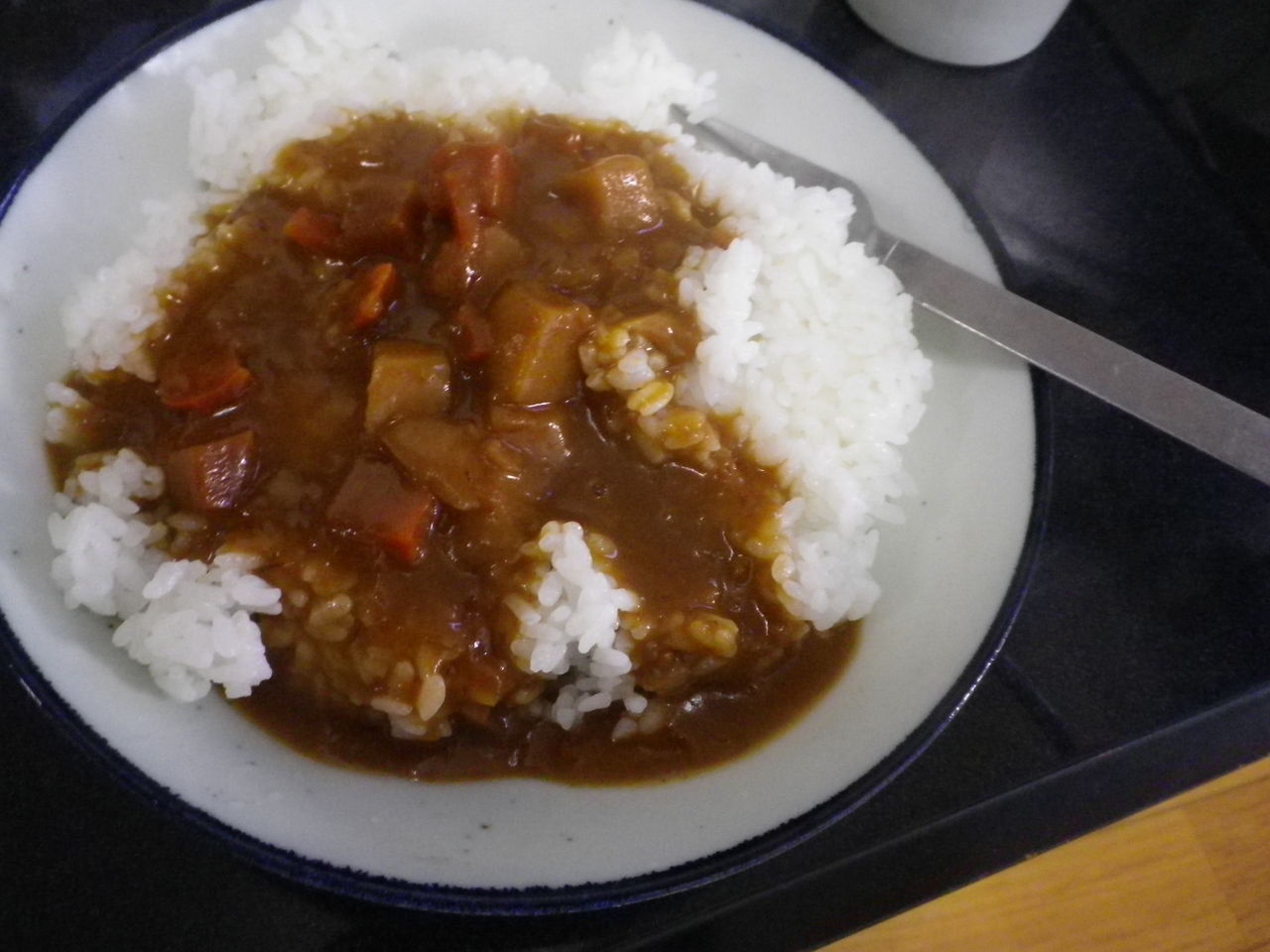 朝 100カロリーカレーを食べてみた てりやきさん日記 朝 100カロリーカレーを食べてみた てりやきさん日記