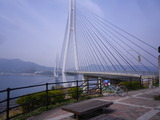 橋を渡るとこんな感じ。あらいい景色。