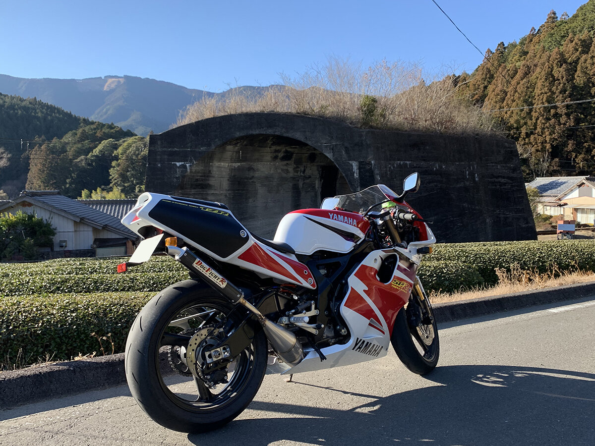 R1-Z スイングアーム取付 : たまてば工房