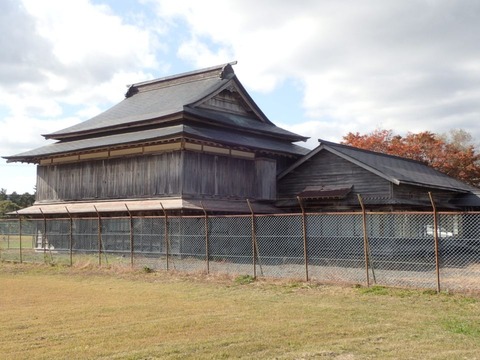 2025 10 北海道 新ひだか町 家畜改良センター新冠牧場 龍雲閣 (5)