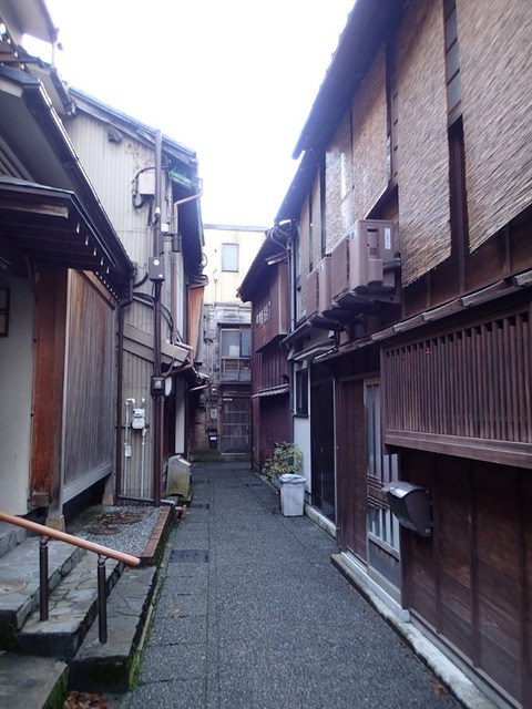 27 12 石川 金沢 主計町茶屋街 (14)