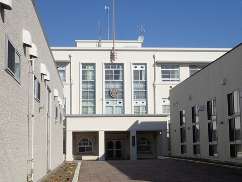 2025 12 20 尼崎 琴ノ浦高校 (旧尼崎高等小学校) (1)