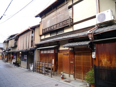 27 1 京都 祇園新橋 (57)