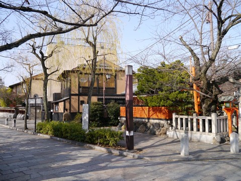 27 1 京都 祇園新橋 (31)