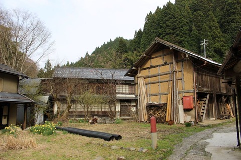 28 4 9 板井原集落 (9)
