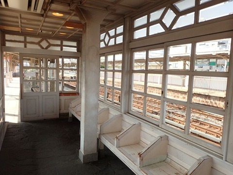 R2 10 14 堺 浜寺公園駅 (4)