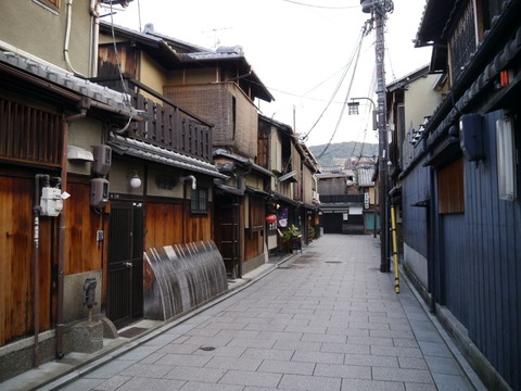 27 1 京都 祇園新橋 (53)