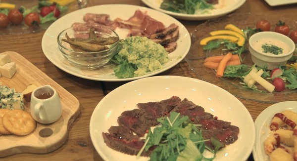 2020y05m19d_030522947