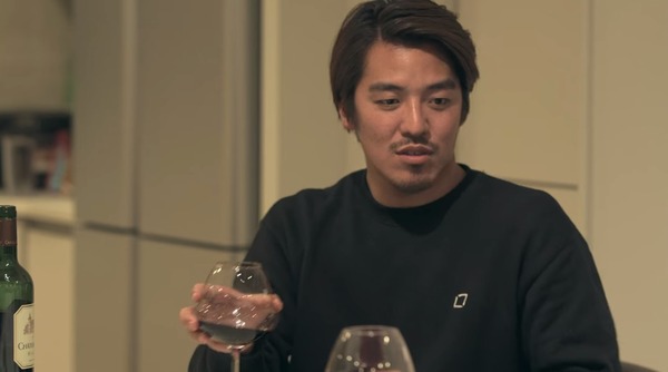 2020y04m07d_032001141