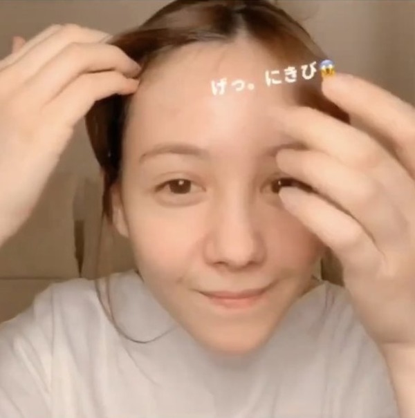 【動画】トリンドル玲奈が初メイク動画で「すっぴん」公開！！ terracehouse_lovelog
