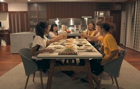 2018y10m14d_002736473