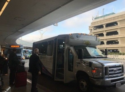 2018y05m31d_134612130