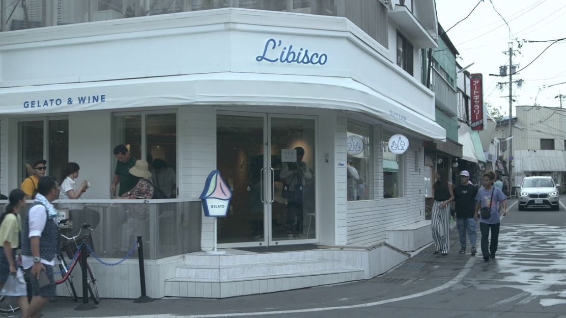 2018y10m09d_012345884