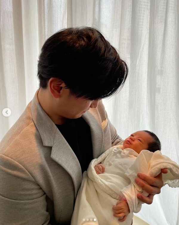 2021y05m15d_094849724