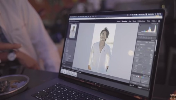 2020y08m26d_102533569