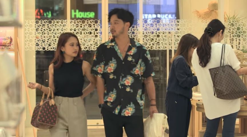 2019y07m30d_022315138