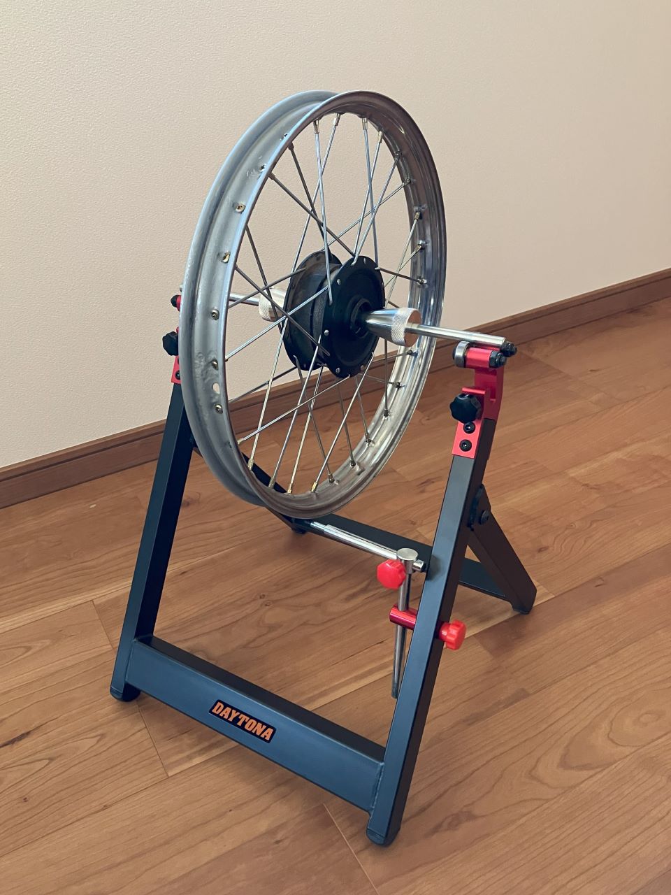 ポップギャルのスポーク交換 : シャフトドライブ生活