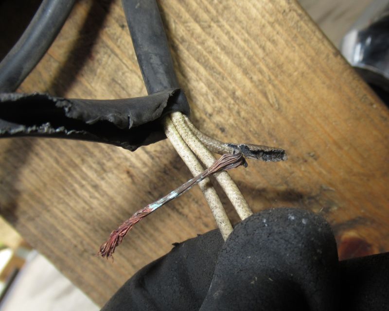 GX750 ジェネレーター不具合(2) 配線修理 : シャフトドライブ生活