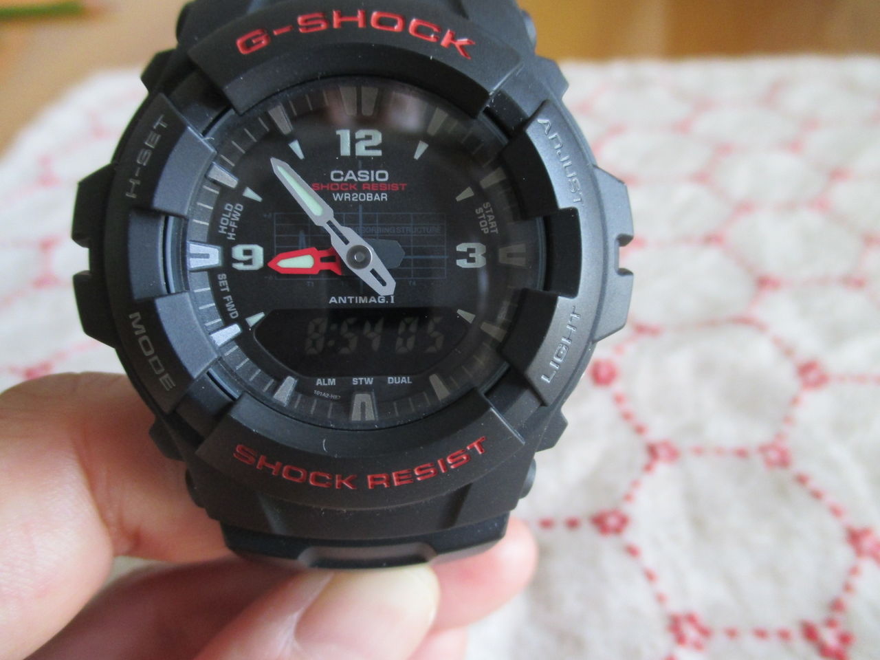 G Shock G 100 アナログとデジタルの融合 ロングライフデザイン オキニイリ G Shock G 100 アナログとデジタルの融合 ロングライフデザイン オキニイリ
