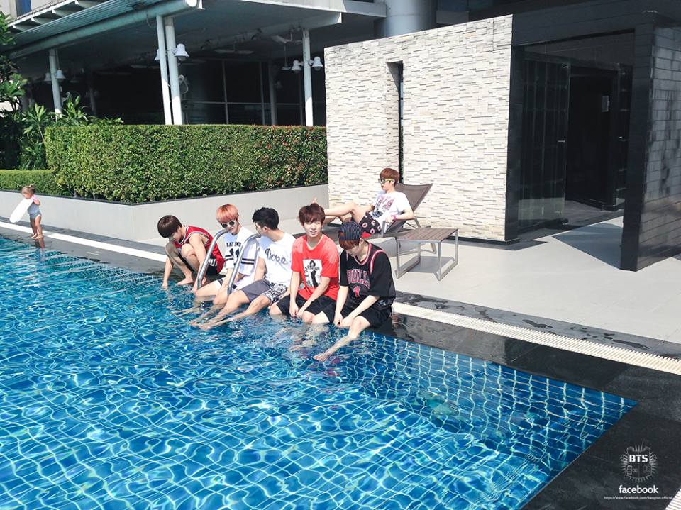 写真集撮影ビハインドNOW BTS in Thailand②-2 : NO防弾少年団 NOLIFE!!!