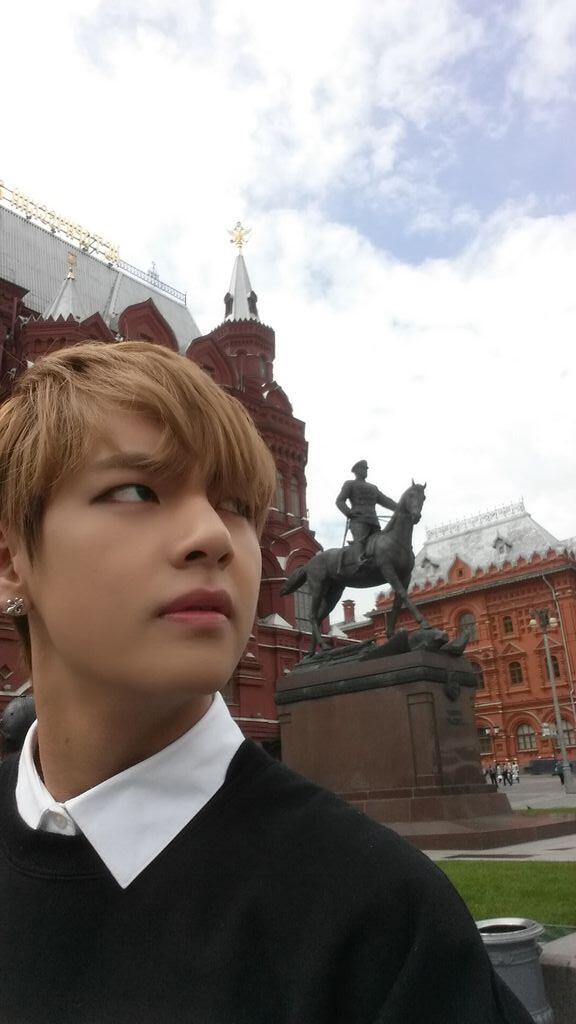 ロシア モスクワでの防弾少年団写真 Twitterより 訳ではありません No防弾少年団 Nolife ロシア モスクワでの防弾少年団写真 Twitterより 訳ではありません No防弾少年団 Nolife