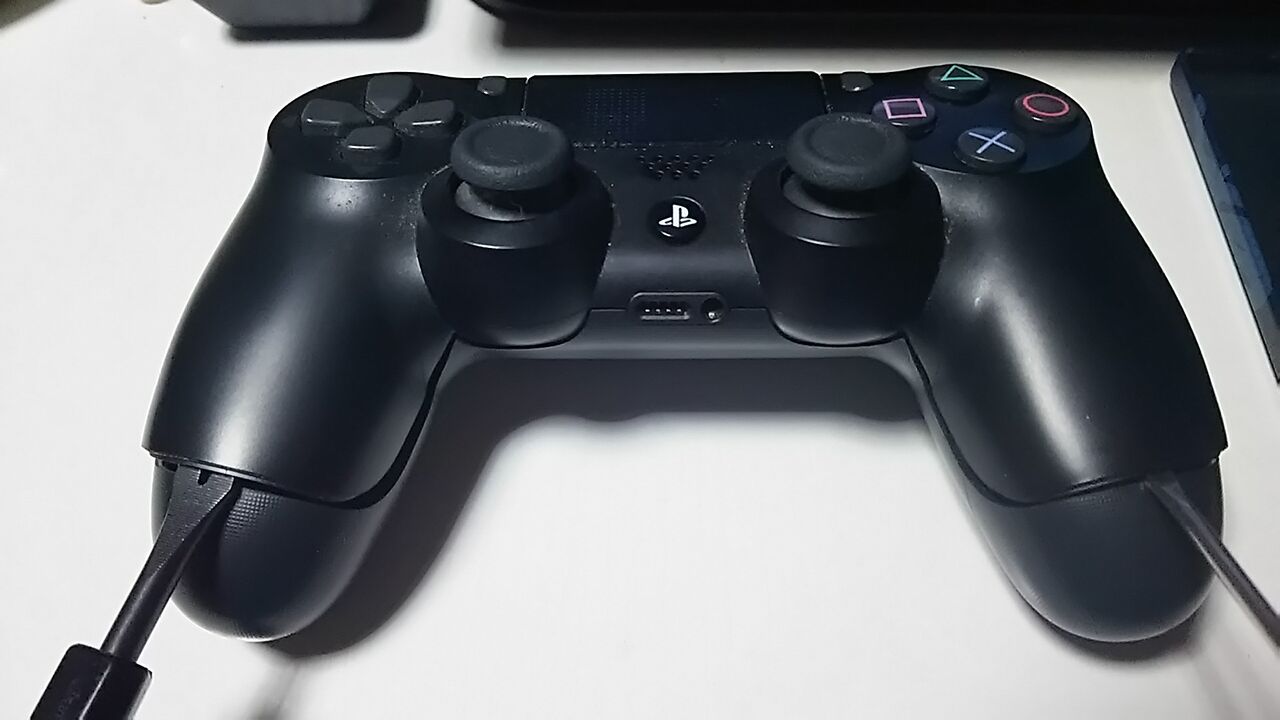 Ps4のコントローラーの掃除でグリグリが直った ねこじゃらし