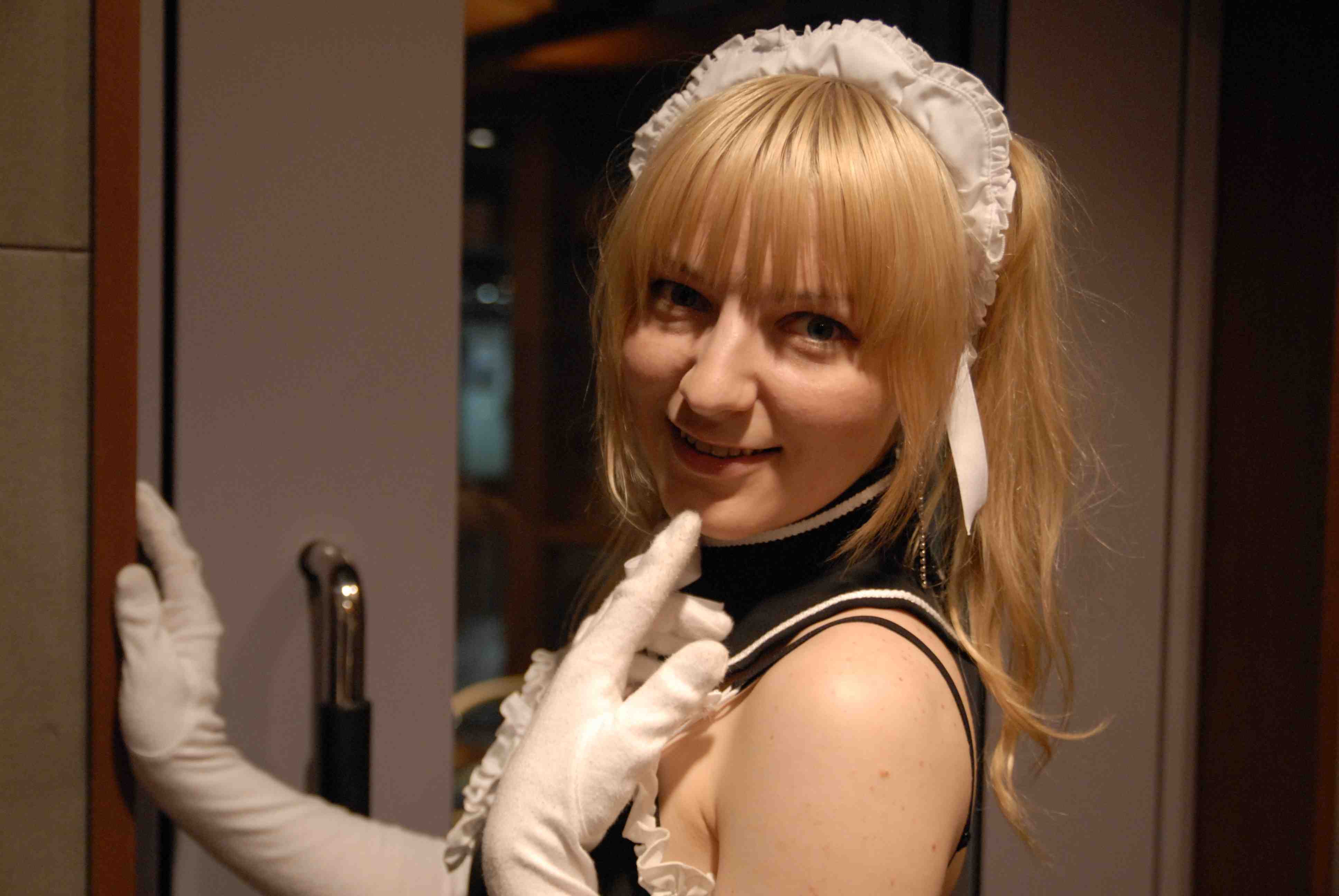 ロシア人メイドのじぇーにゃ テ ト ラ ノ オ ト
