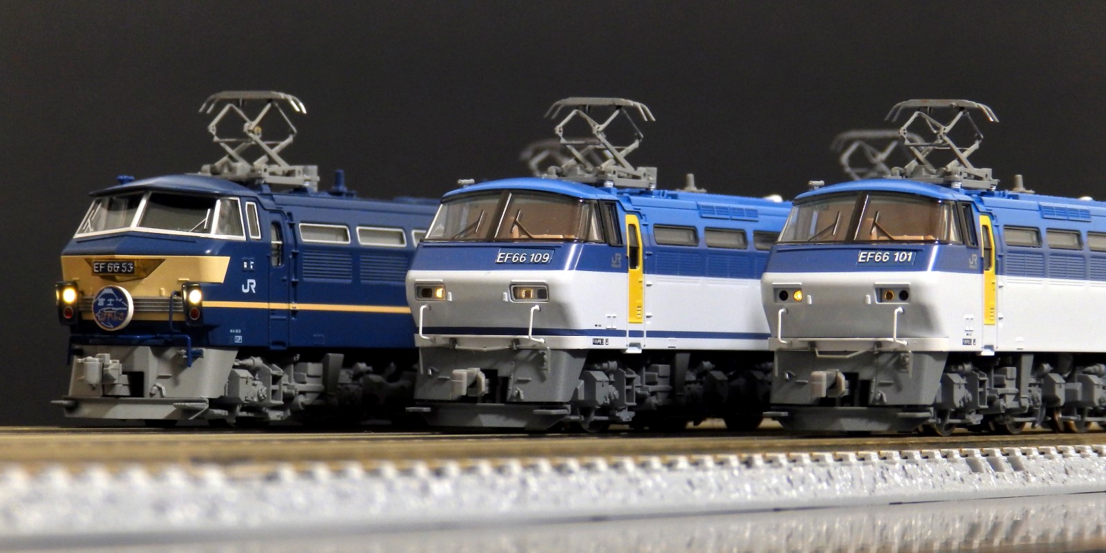 【1053号機へ】TOMIX EF64-1000(後期型) : はーくの鉄道日記