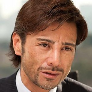 ショーンK学歴鼻整形プロテーゼ