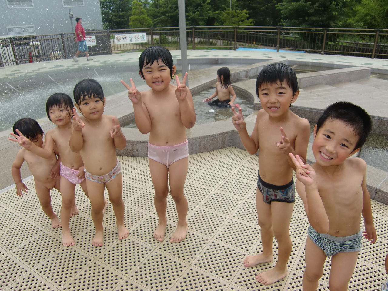 女子会 哲典 里実