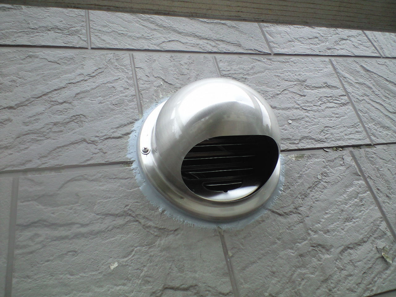 排気フードキャップ 壁ベントカバー屋内および屋外換気用のレンジフードエアアウトレット用の実用的な防水グレーストロング パイプ径100mm 高級品市場 パイプ径100mm