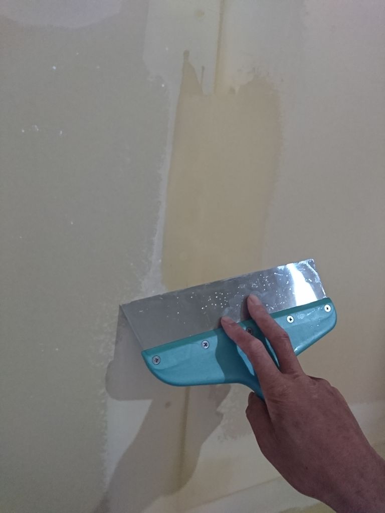 ヤヨイハンターというパテベラを購入したのでレビュー書いておきます クロス カーテン インテリア職人 ブログ フライパンのたまねぎ畑