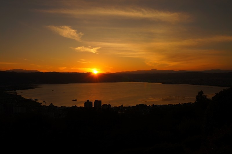 立石公園 長野県上諏訪 カタワレ時 超気まぐれ日記