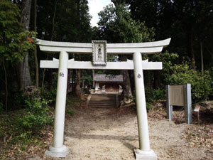 志貴御縣坐神社