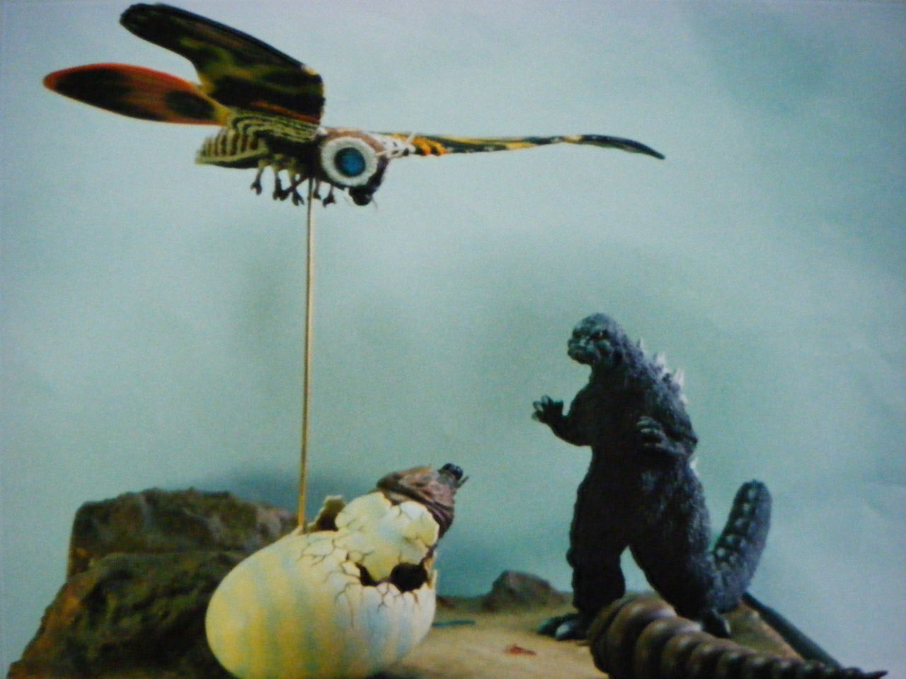 貴重ウェーブ モスラ 幼虫 (双児セット）モスラ対ゴジラ版 ソフト