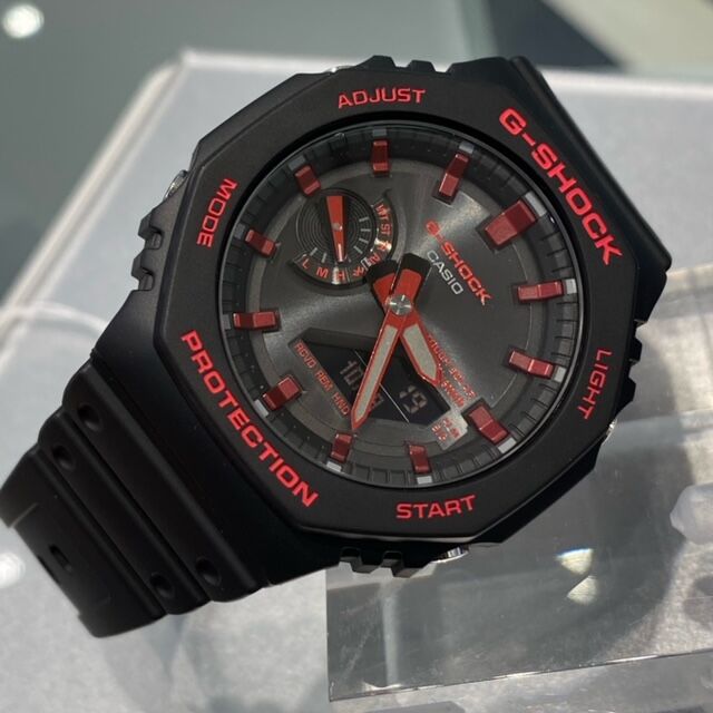 G-SHOCK ブランドカラー ブラック＆レッドシリーズ【GA-B2100BNR
