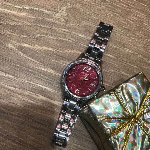 限定2000本 セイコールキア SSVV043 電波ソーラー クリスマス レッド