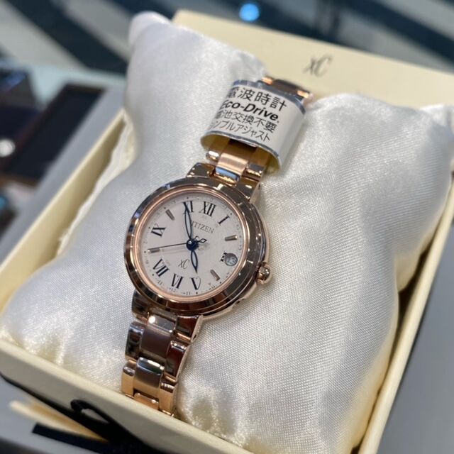 CITIZEN シチズン XC腕時計 ピンクゴールドES9005-50W CITIZEN xC ハッピーフライト【ES9005-50W】 : タイムズギア