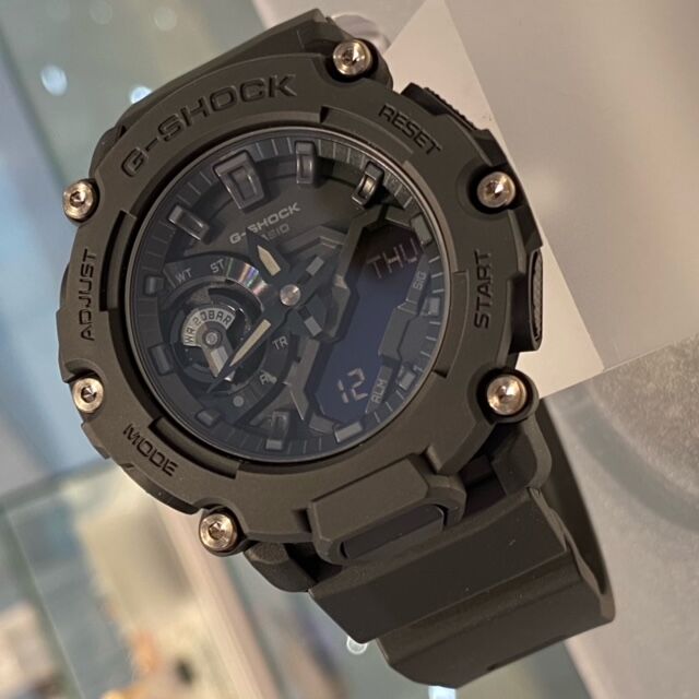 G-SHOCK GA-2200シリーズ【GA-2200BB-1AJF】【GA-2200M-1AJF