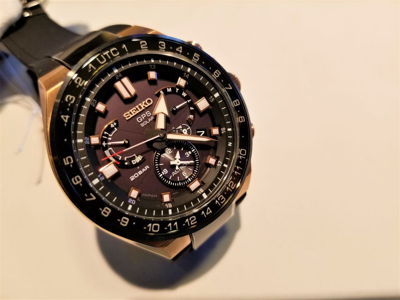 セイコーアストロン エグゼクティブラインゴールドモデル : タイムズ