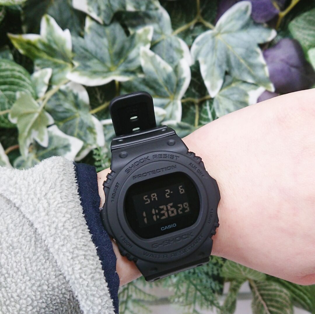 DW-5750E-1BJF CASIO G-SHOCK ブラック腕時計 DW-5750E-1JF | CASIO