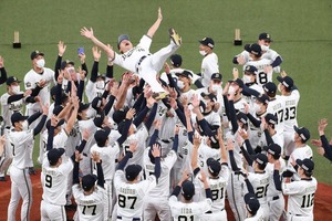 thumb-12278-1307707-sports