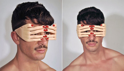 JEREMY_SCOTT_FLESH_HANDS_FRAME