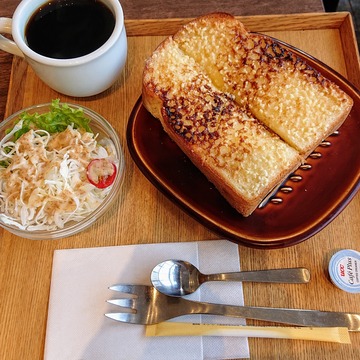 アーモンドトースト