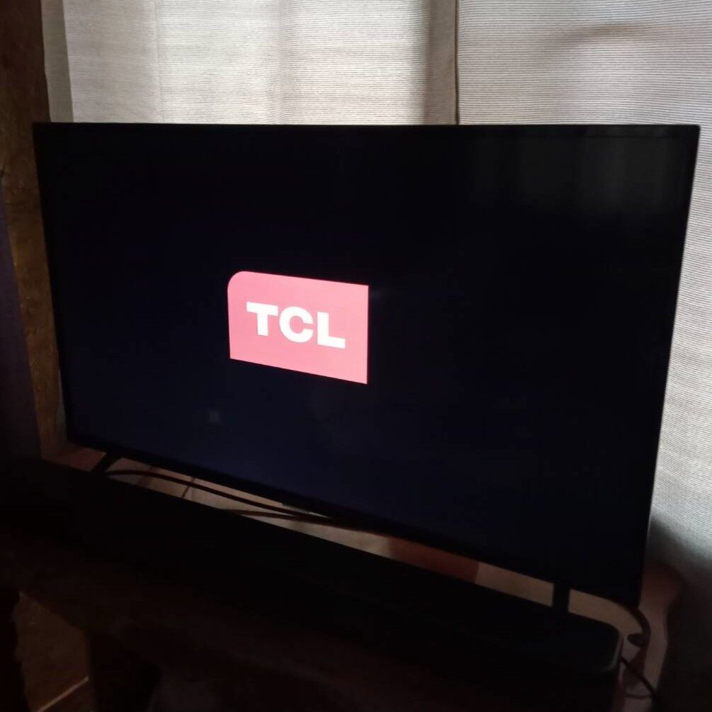 モニター代わりに使っていたTCLのテレビが壊れる。 : タイで思う 