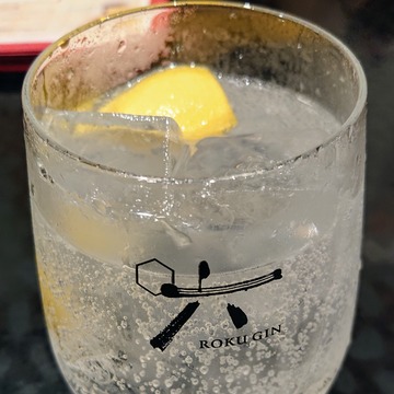 六 ROKU GIN